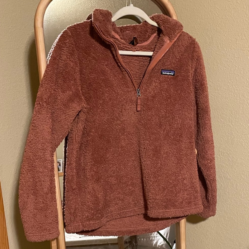 Mauve Patagonia Pullover